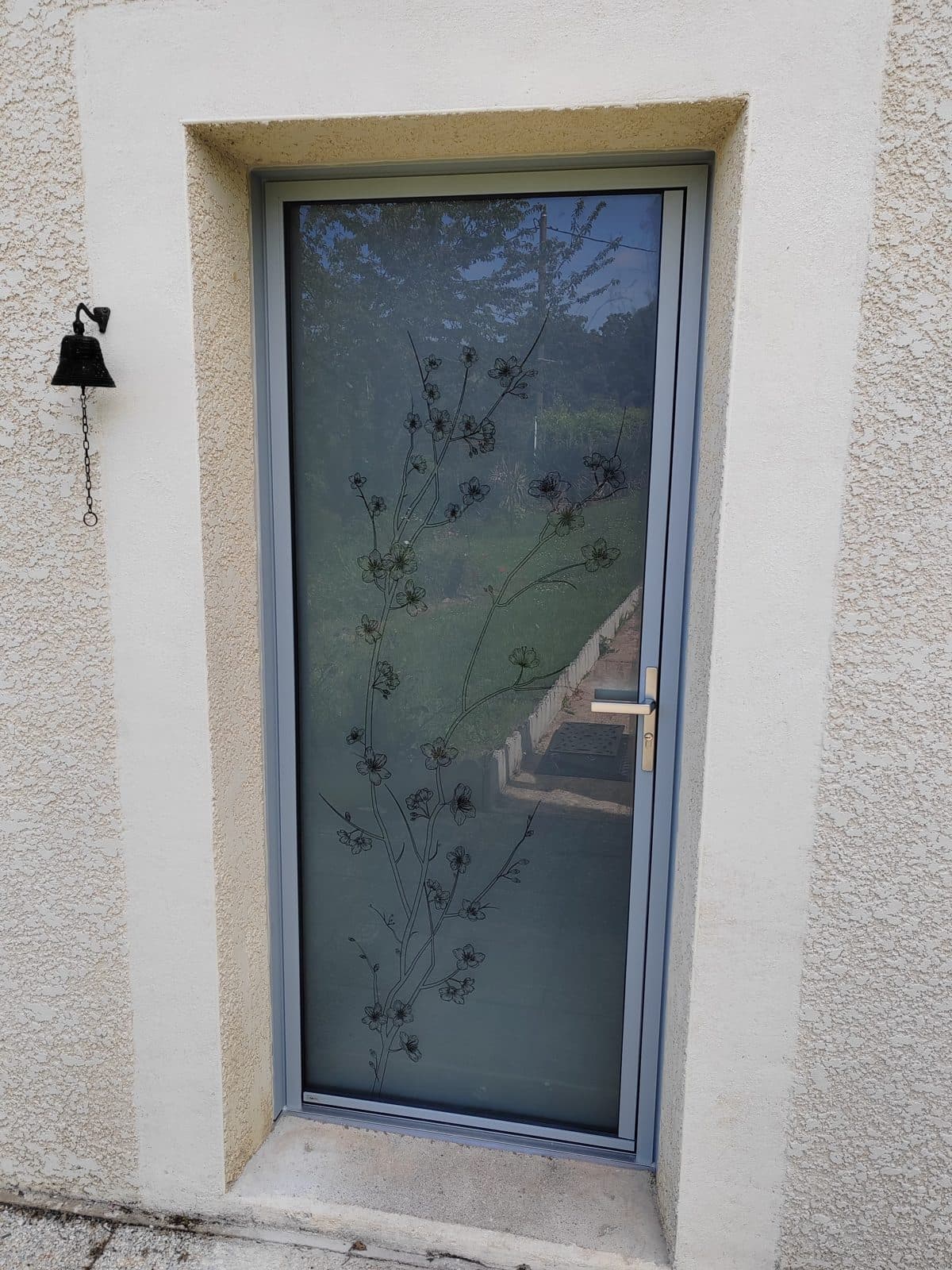 Porte d’entrée vitrée à Decazeville